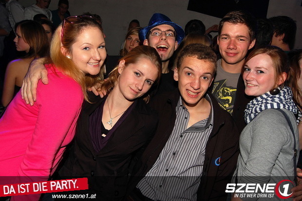 Partyyy  - 