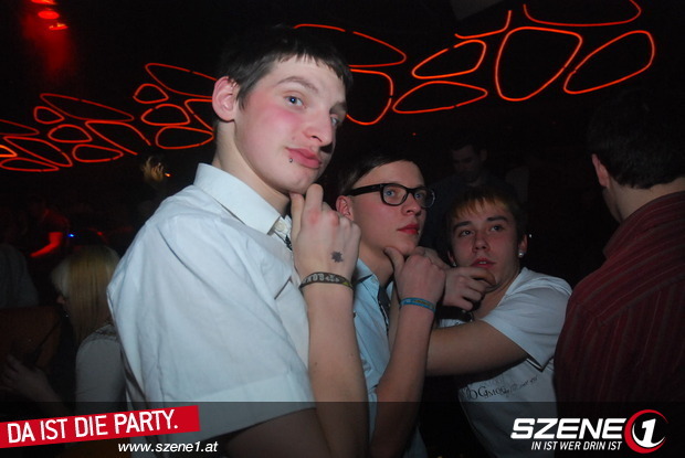 ATZENPARTY   - 