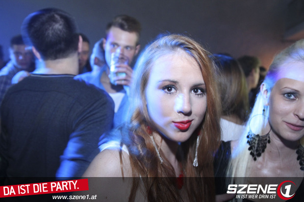 PARTY - 