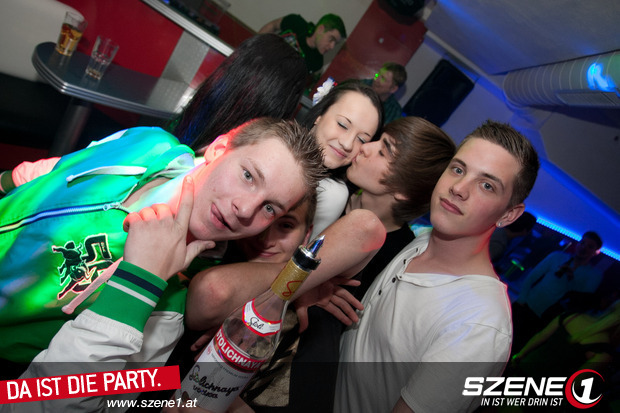 das leben ?sd e?ne re?ne party (: - 