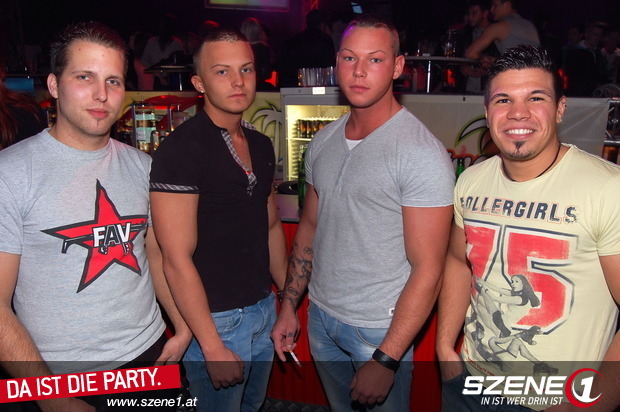 PartyPics - 