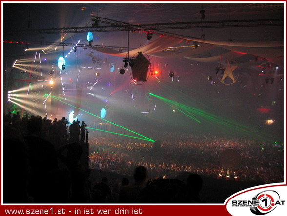 QLIMAX 2005@Gelredome, Arnhem (19.11.05) - 