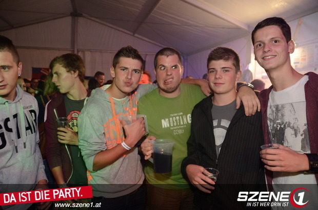 Highschool party - 