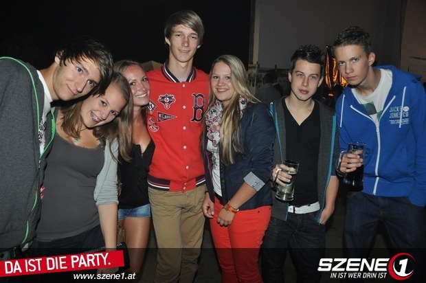 Party_2 - 