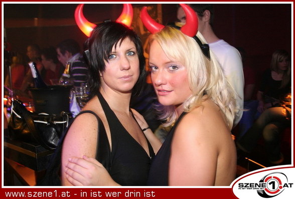 neue fotos von meinen freunden und mir!! - 