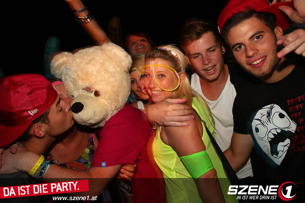 PARTY  2012 - 