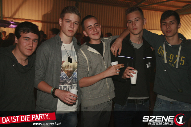 Party (; - 