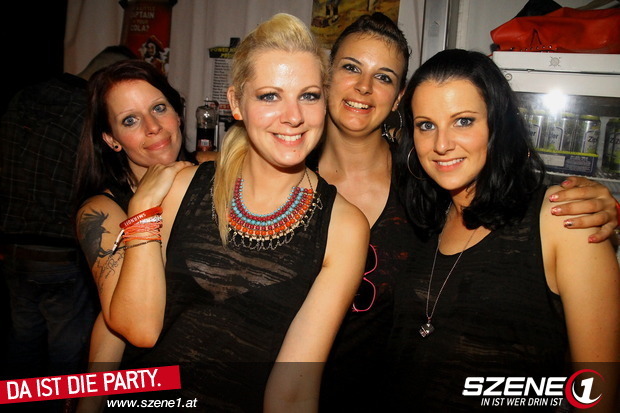 Party with my friends - 