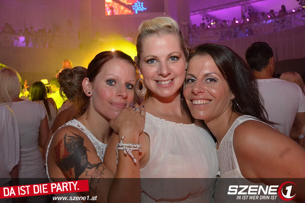 Party with my friends - 