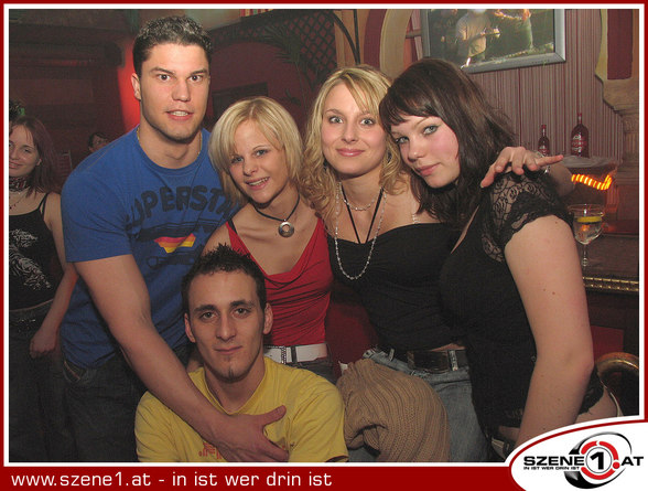 Friends beim fortgehen - 