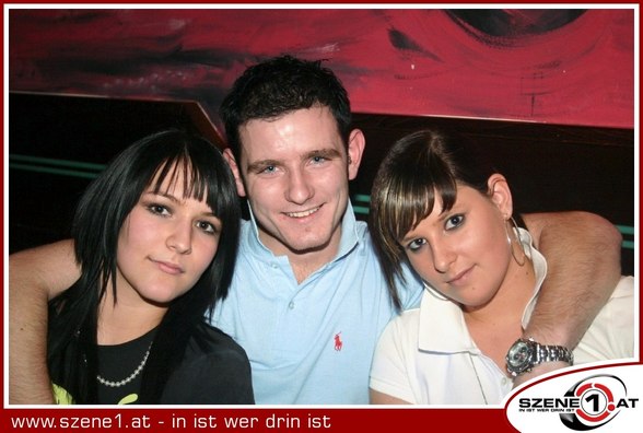 [mEiNe LaDiEs uNd I BeIm FoRtGeh] - 