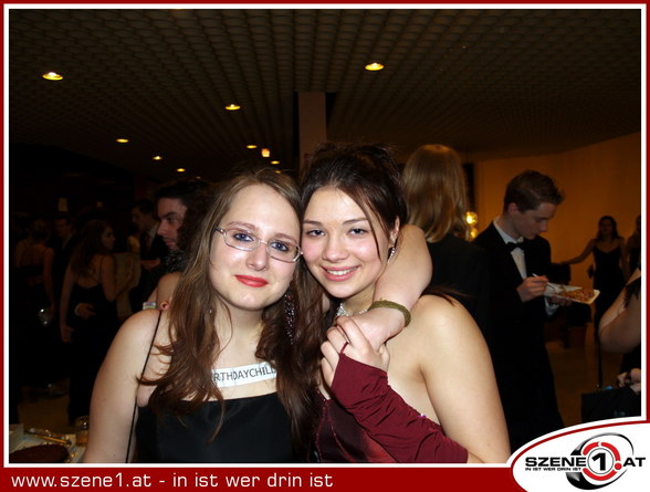 Neue Ballfotos!!!! - 