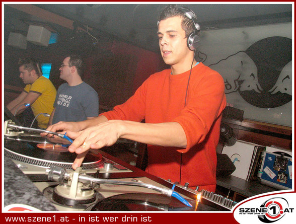Dj,s - 