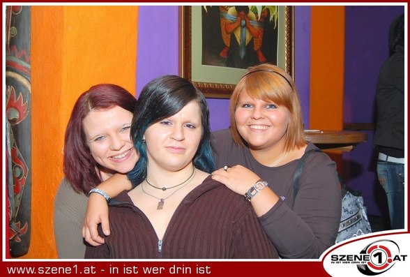 -*Ich & meine Freunde*- - 