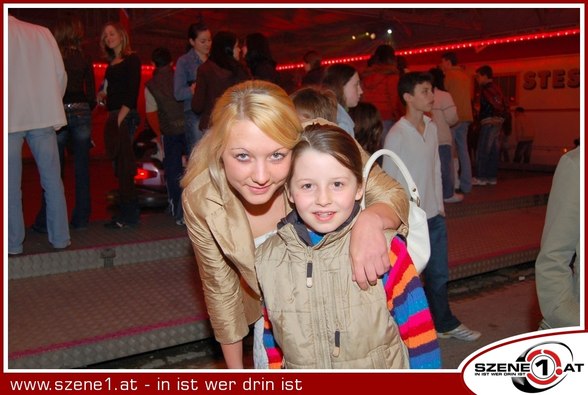 Parties 04_06 - 