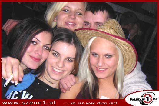 schreckliche party fotos - 