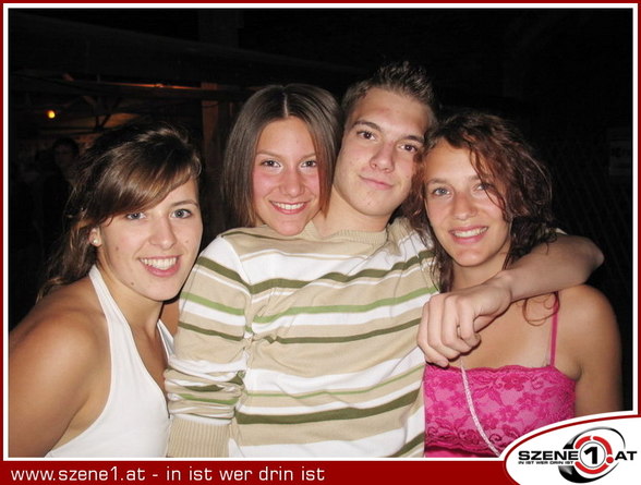 HAIFISCHBAR 2006 - 