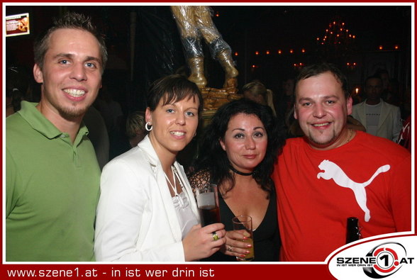 Partyfotos aus meiner Kindheit :-) - 