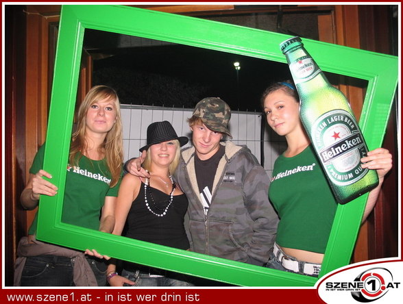 HeInEkEn PaRtY!! - 