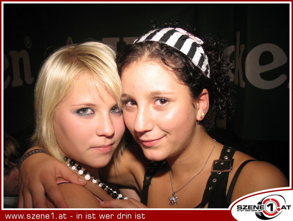 HeInEkEn PaRtY!! - 