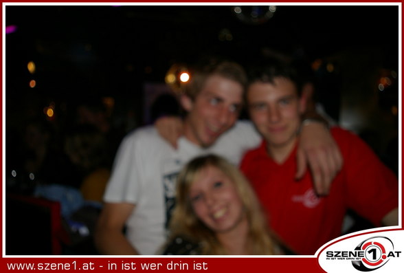 *+* aNdErE fRiEnDs*+* - 