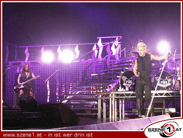 P!nk! ...Salzburgarena.....16-12-06 - 