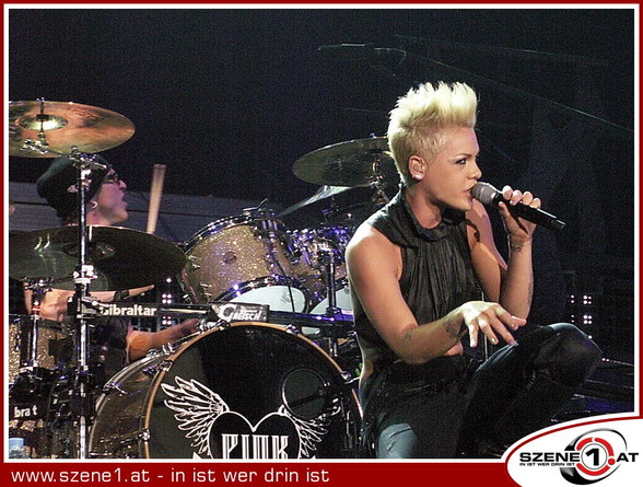 P!nk! ...Salzburgarena.....16-12-06 - 