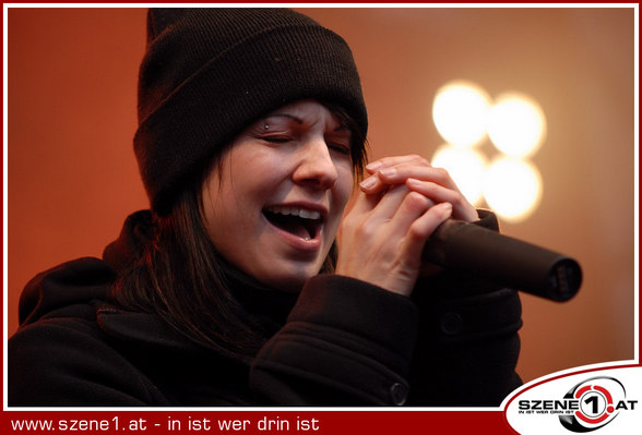 Christina Stürma & She Says - 