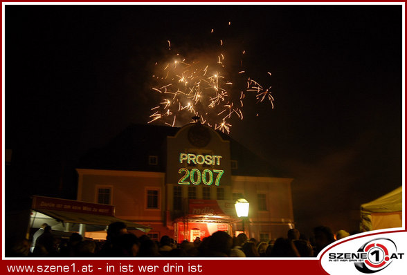 *<*<*SILVESTER*>*>* - 