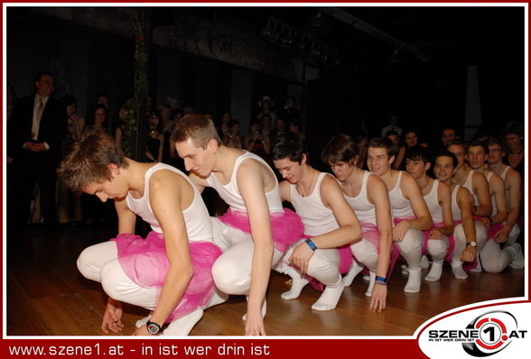 Maturaball 007 Lizenz zum Feiern - 