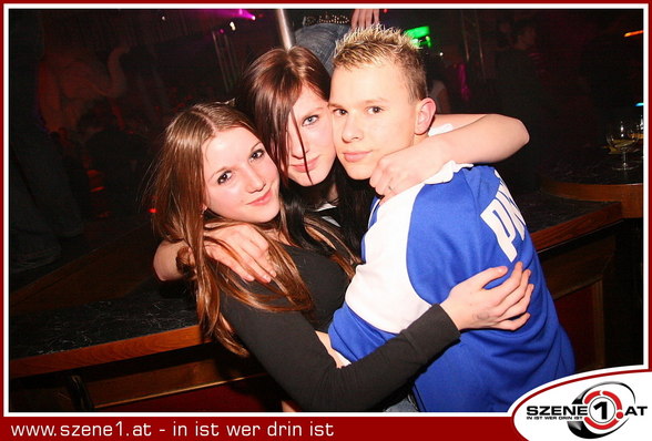 ~~~~~NAcHtScHiChT(PaRtYpEoPlE)~~~~~ - 