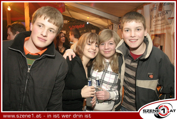 Apres ski party........ - 