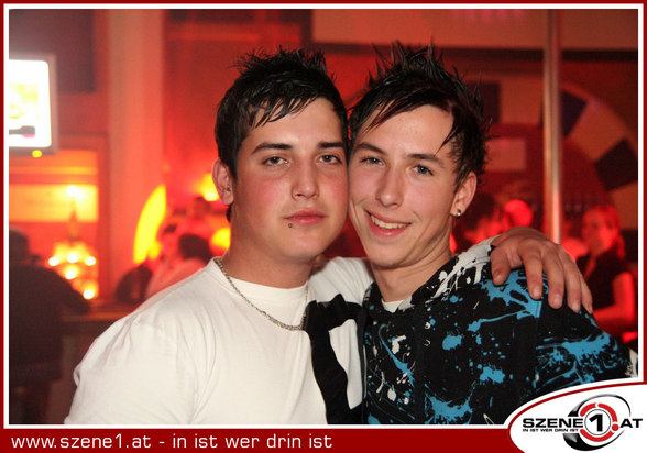  Neue Fotos--> - 