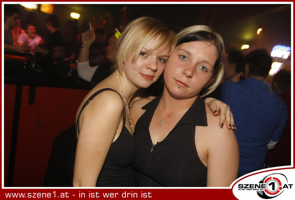 die nacht ist jung 06/07/08/09 - 