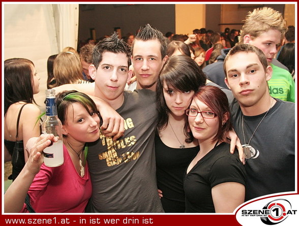 *PaRtYpEoPlE* - 