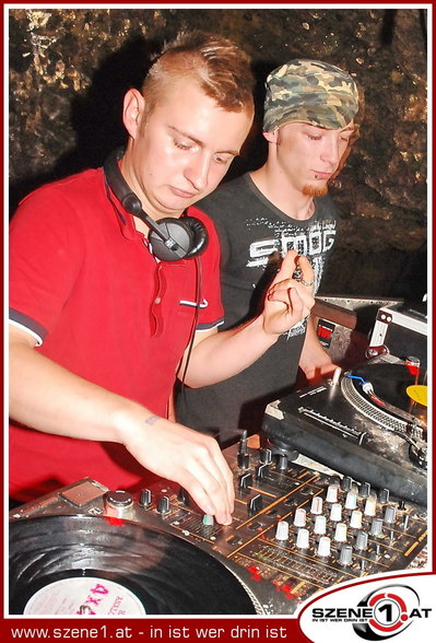 The Player vs. K-Mou-FlasH@CaveAfterhour - 