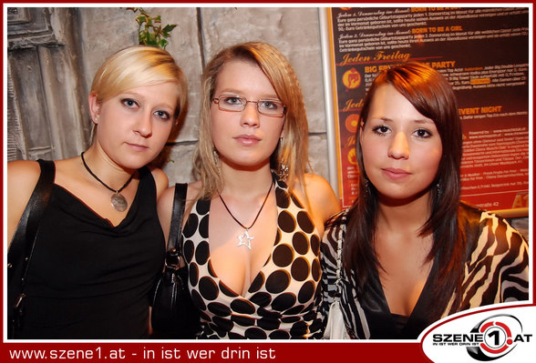 MATURA  BESTANDEN..........PARTY!!!! - 