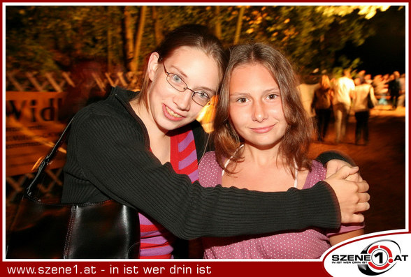 SwEeT sIxTeEn - 