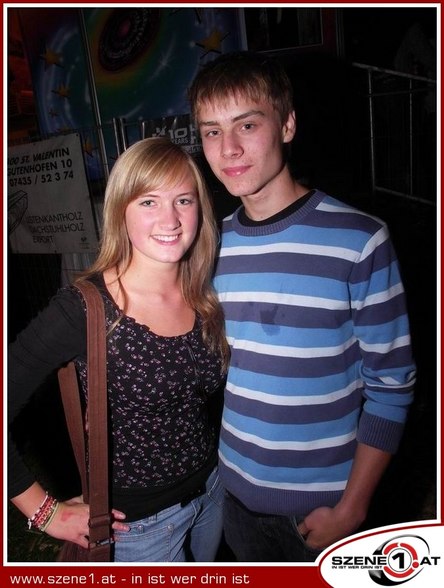 SwEeT sIxTeEn - 