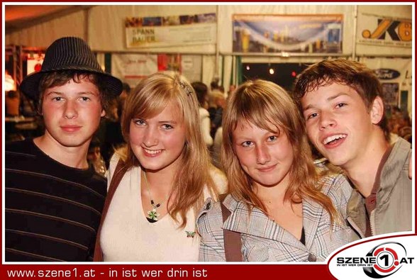 SwEeT sIxTeEn - 