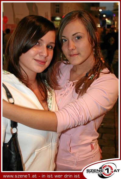 Me AnD FrIENdSs - 