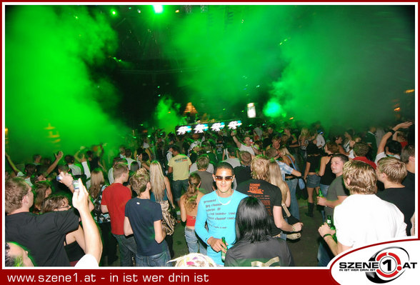 heineken green room - 