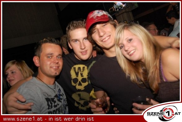 Party!!!!!!!!!!!! - 