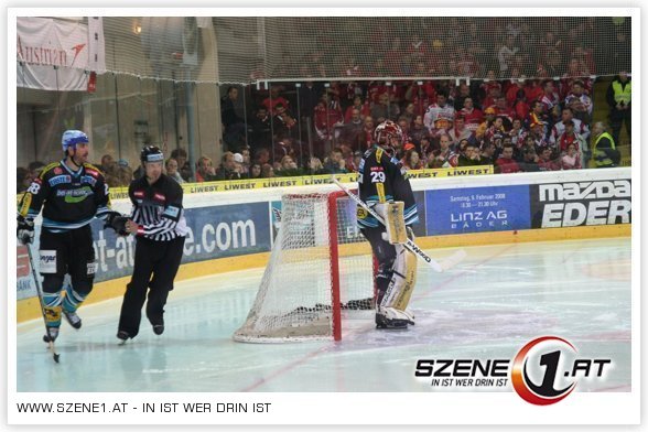 EHC Liwest Black Wings Linz - 