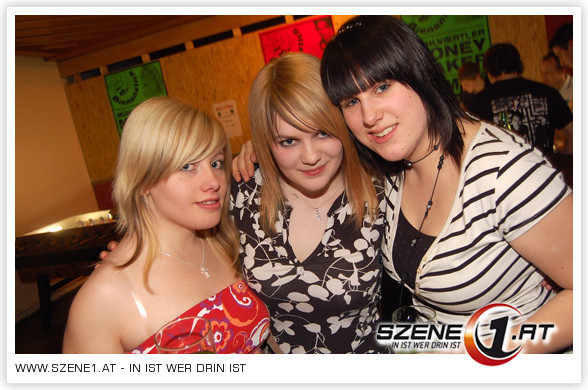 bam foatgeh - 