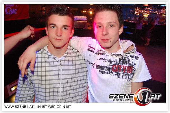 LeHnA mEgA-sChAuMpArTy (03.05.08) - 