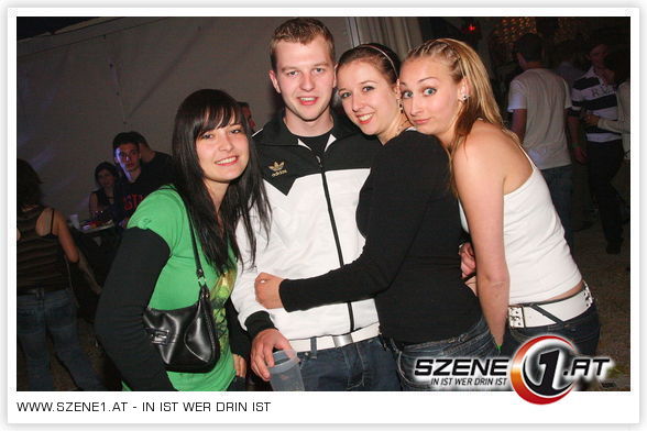 2008...ES KUMT WIES KUMT  - 