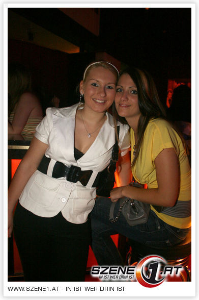 Party 08 - 