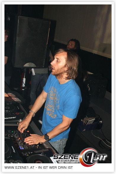 ***David Guetta live*** - 