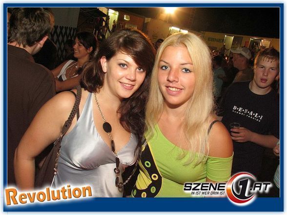 Revolution 2008 - 